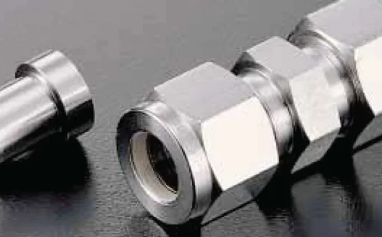 Conexiones de compresión en acero inoxidable para instrumentación y alta presión.